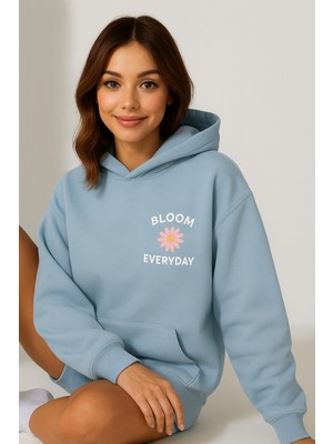 Bellanova Kadın Kapüşonlu Kanguru Cepli Oversize Sweatshirt Ön Bloom Everyday Çiçek Baskılı Günlük