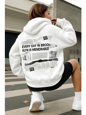Bellanova “3 Iplik Kapüşonlu, Kanguru Cepli, Gazete Efektli New York Yazılı Arkadan Baskılı Sweatshirt”