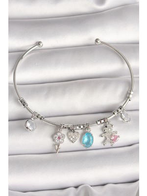 Clariss Pirinç Gümüş Renk Sallantı Zirkon Taşlı Ayıcık Figür Çiçek Detay Charm Kadın Bileklik