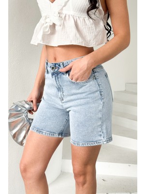 Hlt Jeans Kadın Açık Mavi Kar Efektli Mom Fit Yüksek Bel Likralı Jean Kot Şort LİLY-MAVİKAR
