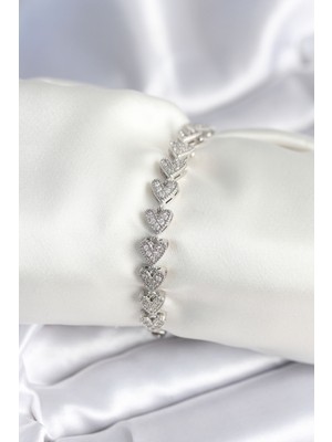 Zemira Home Pirinç Gümüş Renk Kalp Model Kadın Bileklik