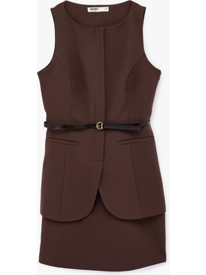 Koton Kemer Detaylı Kolsuz Bisiklet Yaka Katlı Mini Elbise