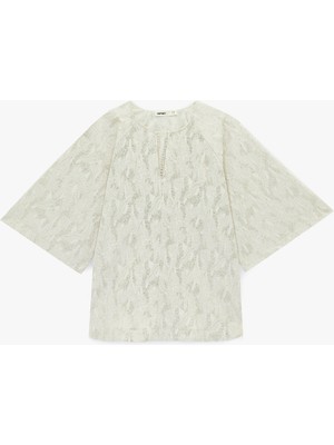 Koton Yuvarlak Kesik Yaka 3/4 Geniş Kol Metalik Iplik Detaylı Desenli Parıltılı Tunik