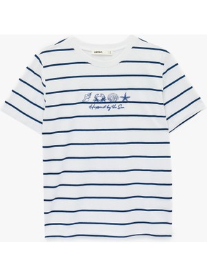 Koton Pamuklu Kısa Kollu Deniz Kabuğu Nakış Detaylı Çizgili Tişört