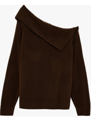 Koton Dar Kesim Uzun Kollu Kayık Yaka Triko Omzu Açık Kazak