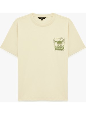 Koton Regular Fit Kısa Kollu Pamuklu Bisiklet Yaka Baskılı Tişört