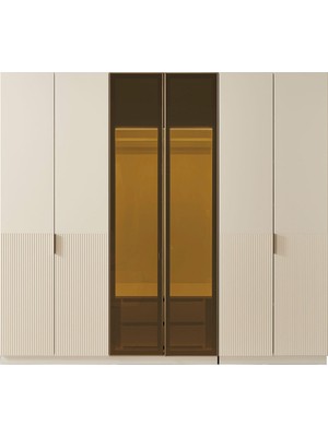 Sofya Gardrop - 6 Kapılı