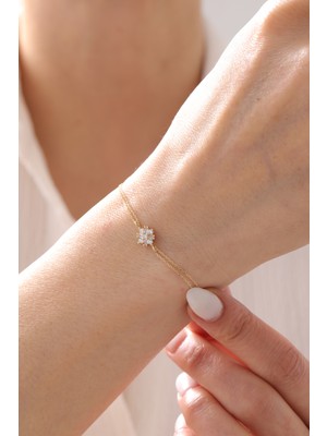 Yavuz Kuyumculuk 14 Ayar Altın Baget Taşlı Çiçek Bileklik