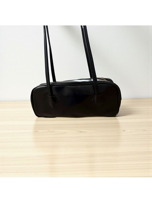 Gözde Mağazacılık Uzun Askılı Baget Kadın Çantası