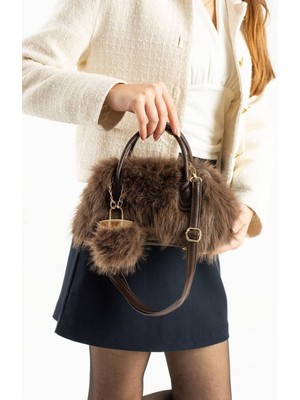 Gözde Mağazacılık Charm Detaylı Peluş Kadın El Omuz Çanta