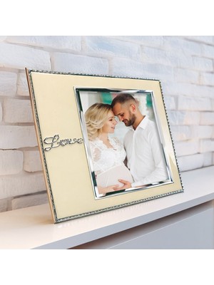 Bk Gift Love Desenli Fotoğraf Çerçevesi 20X25CM – Masaüstü Dekoratif Plastik Çerçeve
