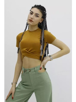 End Black Store Önü Büzgülü Bisiklet Yaka Kadın Tişört Taba P-019963