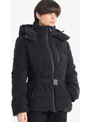 DeFacto Regular Fit Kapüşonlu Mont F9915AX25WN