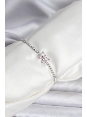 Inure Jewelry Kelebek Model Zirkon Taşlı Gümüş Renk Pirinç Su Yolu Kadın Bileklik