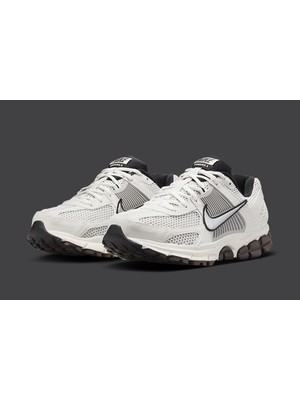 Nike Zoom Vomero 5 Unisex Gri Spor Ayakkabı -FJ2028-001-TANEMSPORT