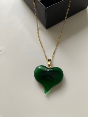 Pulinin Dükkanı El Yapımı Yeşil Cam Kalp Kolye – Kararmayan Çelik Zincirli Şık Tasarım