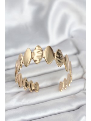 Inure Jewelry Pirinç Gold Renk Parçalı Model Kadın Bileklik