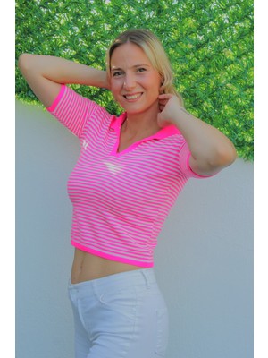 End Black Store Polo Yaka Çizgili Dar Kalıp Likralı Kadın Tişört Fuşya 140.055
