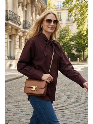 Lela Pamuklu Relaxed Fit Fiyonk Detaylı Yaka Gömlek Bayan Gömlek 6925407