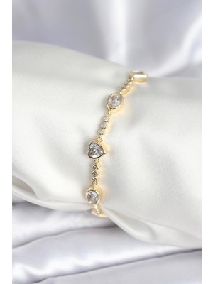 Inure Jewelry Pirinç Gold Renk Zirkon Taşlı Kalpli Model Kadın Bileklik