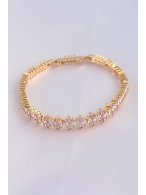 Inure Jewelry Vip Seri Pirinç Pembe Zirkon Taşlı Gold Renk Baget Model Bileklik