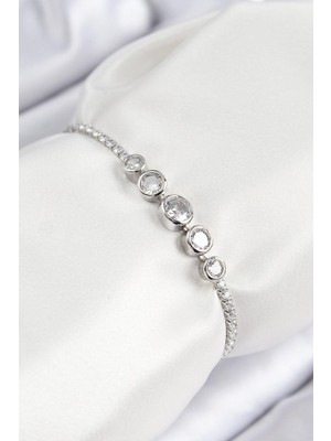 Inure Jewelry Pirinç Zirkon Taşlı Sıralı Daire Model Gümüş Renk Asansörlü Kadın Bileklik