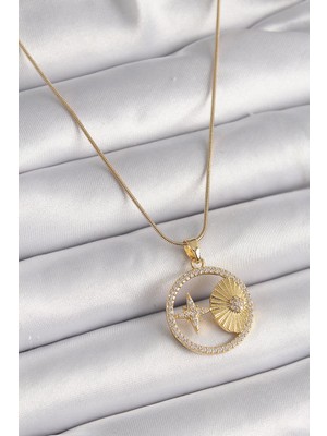 Inure Jewelry 316L Çelik Gold Renk Zincir Zirkon Taşlı Yıldız Işleme Madalyon Model Kadın Kolye