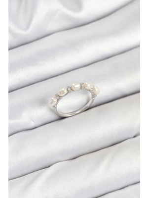 Inure Jewelry Pirinç Gümüş Renk Sıralı Incili Kadın Yüzük