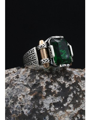 Prestige Gümüş Yeşil Baget Taşlı Avangarde Tasarım 925 Ayar Gümüş Erkek Yüzüğü 902520