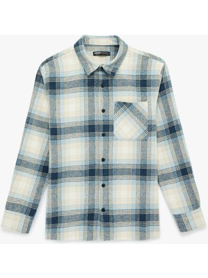 Koton Regular Fit Düğmeli Uzun Kollu Cepli Klasik Yaka Oduncu Gömlek