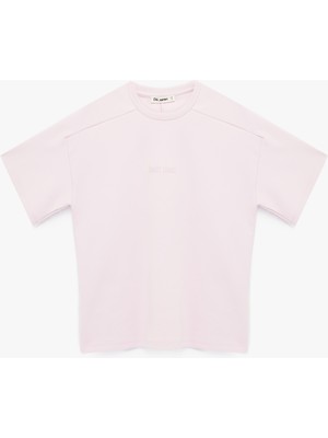 Koton Kısa Kollu Bisiklet Yaka Nakışlı Oversize Tişört