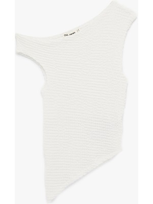 Koton Slim Fit Bürümcük Asimetrik Kolsuz Bluz