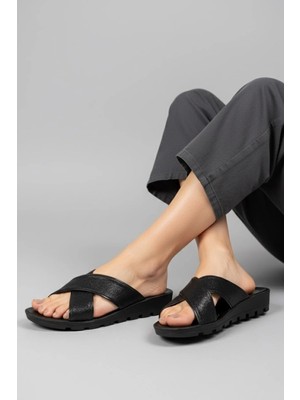 Gezer 15078 Yazlık Hafif Rahat Taban Kadın Terlik