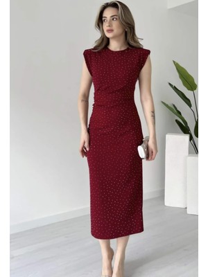 Nida Boutique Bisiklet Yaka Sıfır Kol Taş Detaylı Krep Ebise