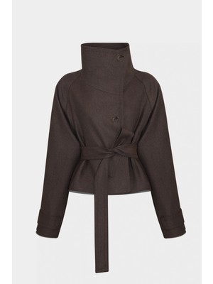 Açelya Okcu Premium Ballard Dokuma Kısa Ceket