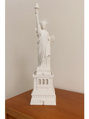 Sora Design Özgürlük Heykeli Dekoratif Biblo Detaylı Masaüstü ve Vitrin Süs Eşyası