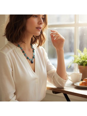 Shine Elagance Turkuaz Mavi Yeşil Cam Boncuk Ucunda Mavi Cam Kalp Detaylı Kapamaları Gümüş Rengi Çelik Şık Kadın Kolye  Sevgililer Günü Hediyesi