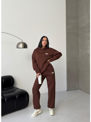 Moda Paketi Nakış Detaylı 3 Iplik Şardonlu Eşofman Takımı