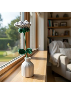 Uretti - Tuğba 9352 El Örgüsü Yapraklı Model Gül