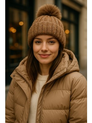 Yake Store  Kadın Siyah Ponponlu Yünlü Bere BERE1142 - Vizon