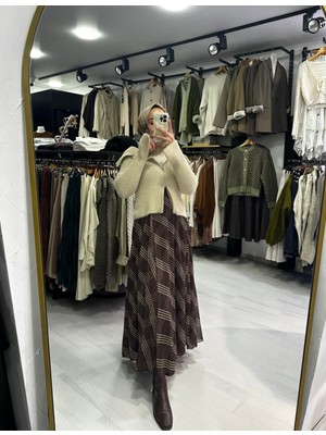 Muennesofi Kahverengi Ekose Desenli Şifon Etek