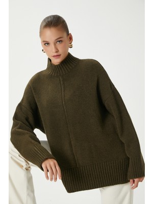 Ritnice Kadın Wonder Yumuşacık Dik Yaka Haki Yırtmaçlı Oversize Triko Kazak