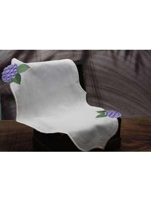 Nakışkonsept Ortanca Desenli Runner ve 6 Lı Kokteyl Peçete Takım