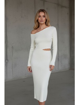 Lupinn Kadın Krem Tek Omuz Uzun Kollu Asimetrik Bel Detaylı Triko Bluz Elbise - Kadın Elbise