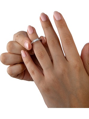 INNUENDO JEWELRY 925 Ayar Gümüş Minimal Baget Taşlı Yüzük Zirkon Taşlı İnce Bant Kadın Şık Zarif Yüzük