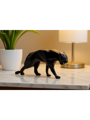 Sora Design Siyah Panther Low Poly Geometrik Tasarım Dekoratif Heykel – Modern Ev ve Ofis Masaüstü Süs Eşyası