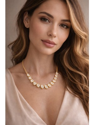 Xuping Luxury Damla Taşlı Gold Kaplama Kolye
