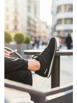 Enoch Erkek El Yazısı Detaylı Üçlü Şeritli Günlük Spor Ayakkabı Sneaker