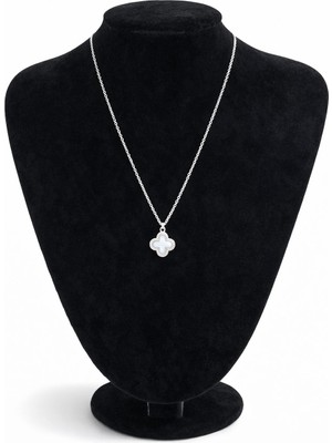 Pangu Beyaz Tek Yonca Motifli Gümüş Renk Çelik Zincir Kolye