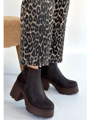 Alfaze Yandan Fermuarlı Topuklu Bot Acı Kahve Topuk Boyu 7 cm